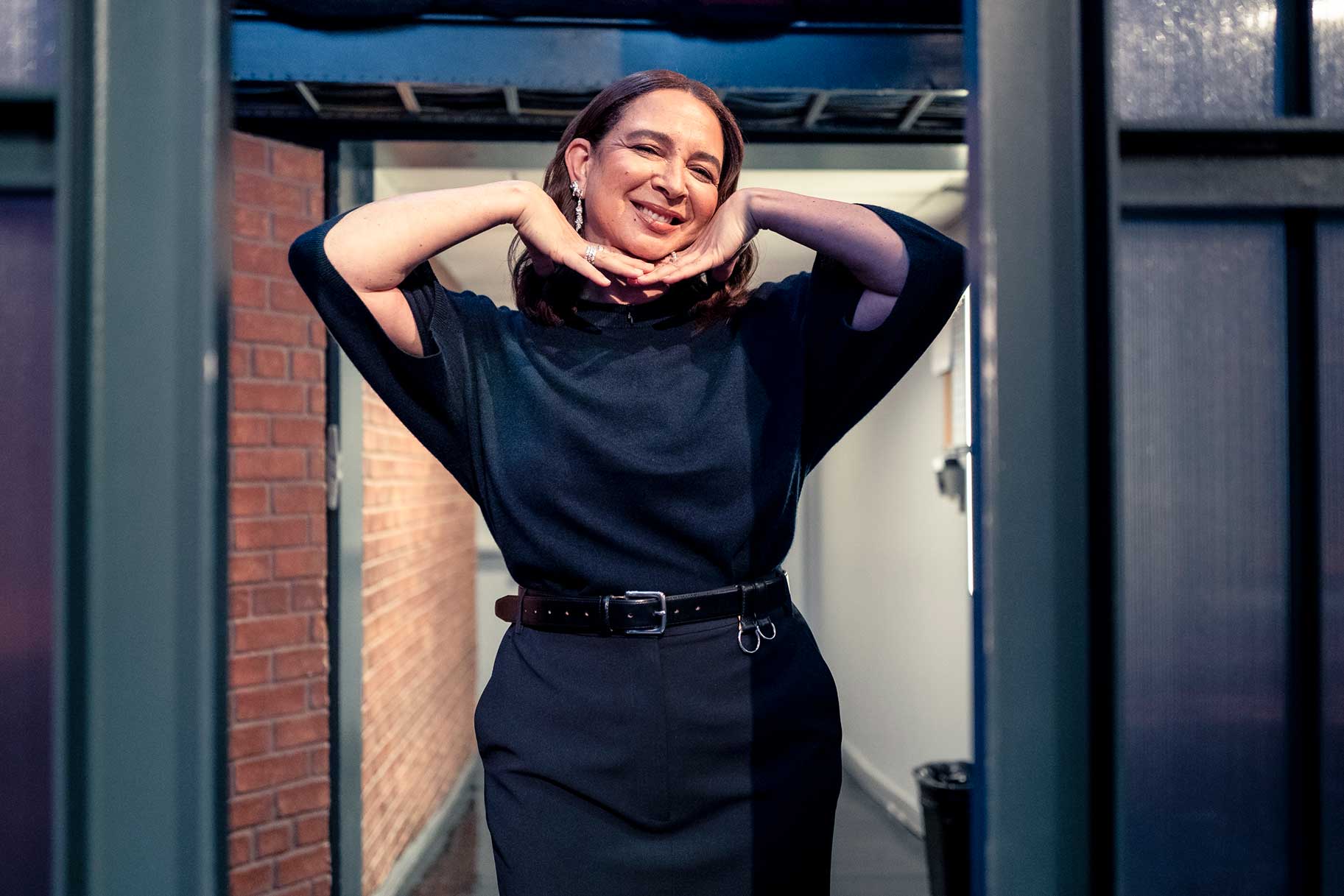 Maya Rudolph's Partner Documented This Backstage SNL Reunion for Amy ...