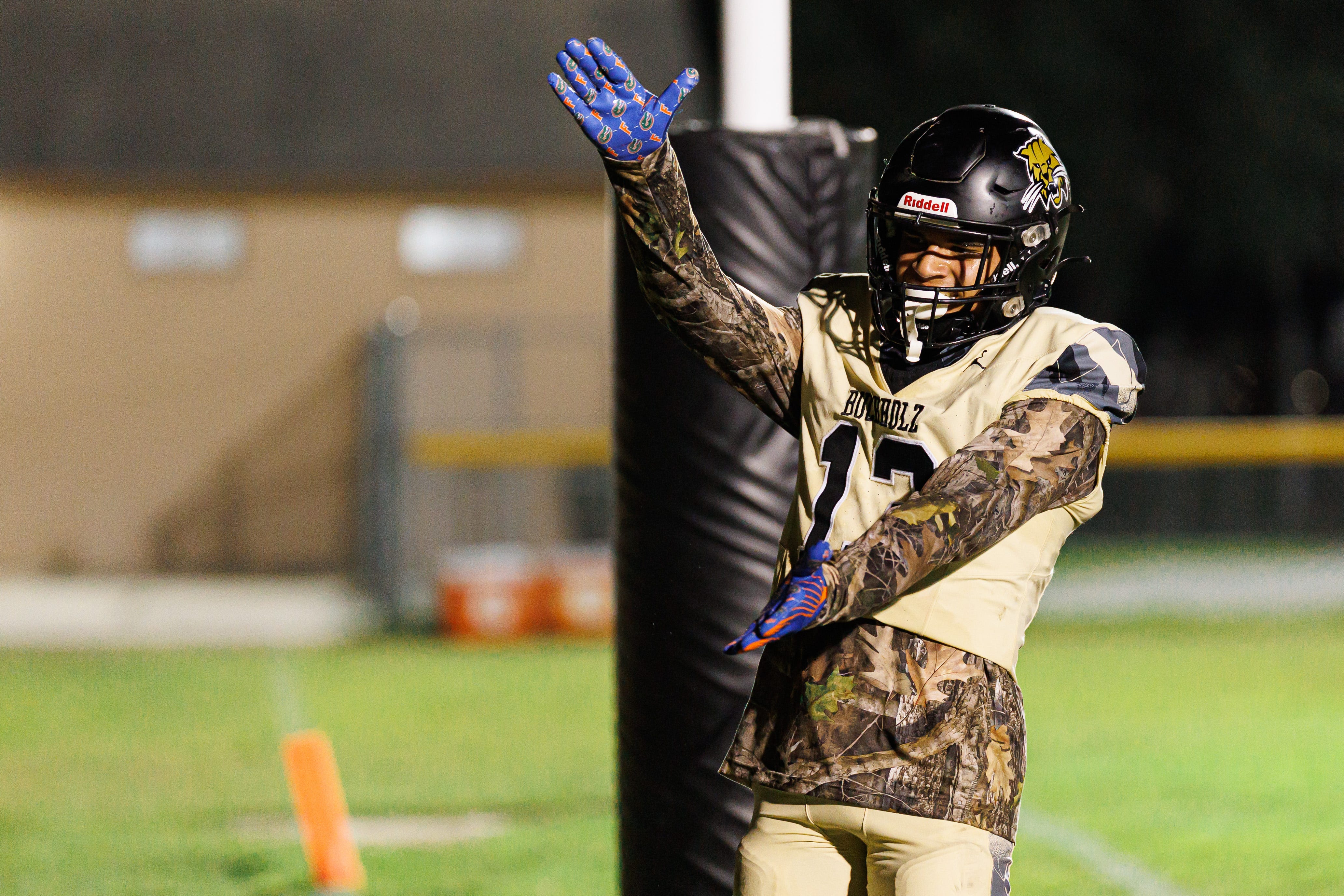 Florida football commit Justin Williams respects local roots, reaffirms ...