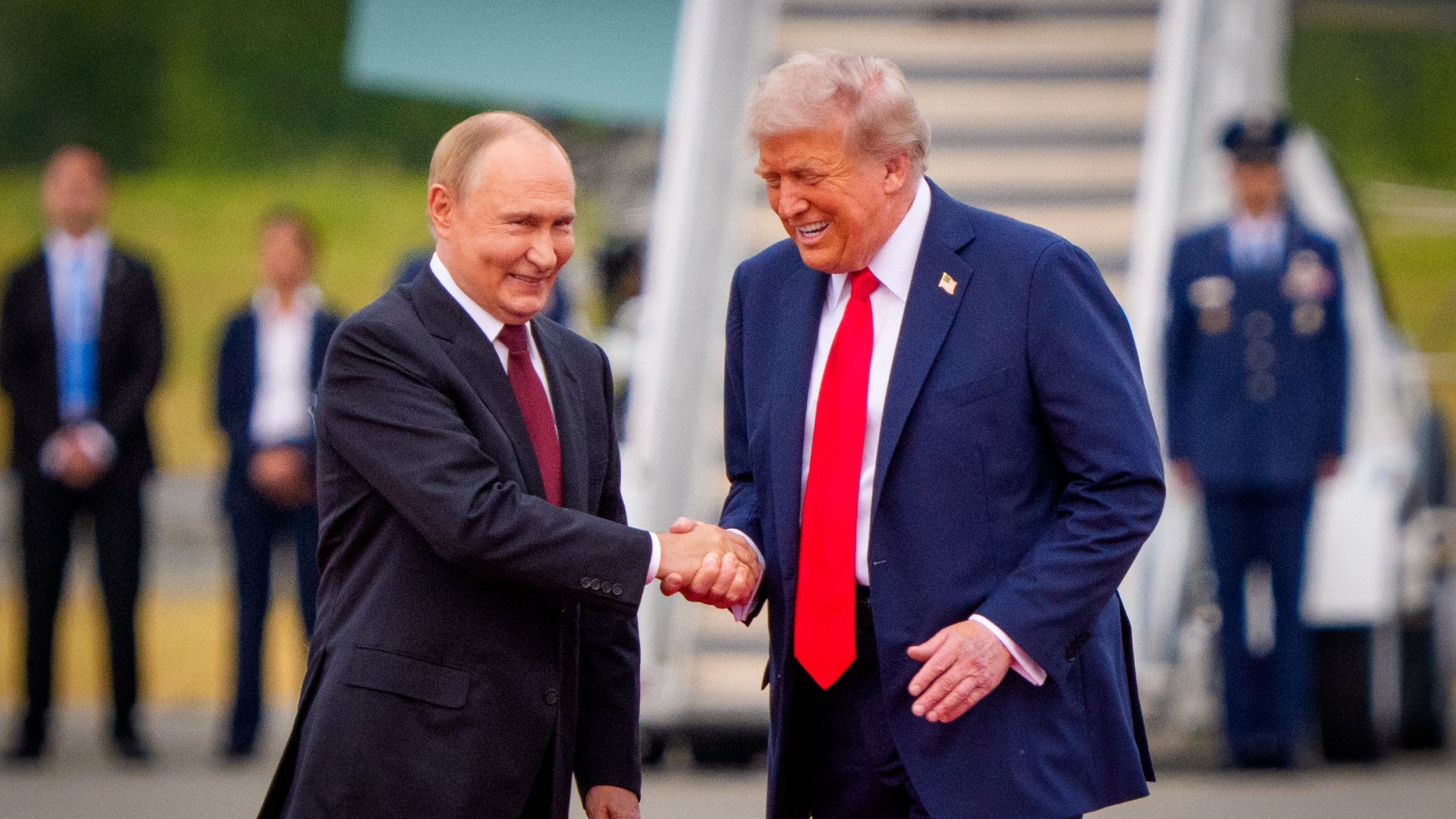 Moscow accuses Trump of «fully taken up the path of war»