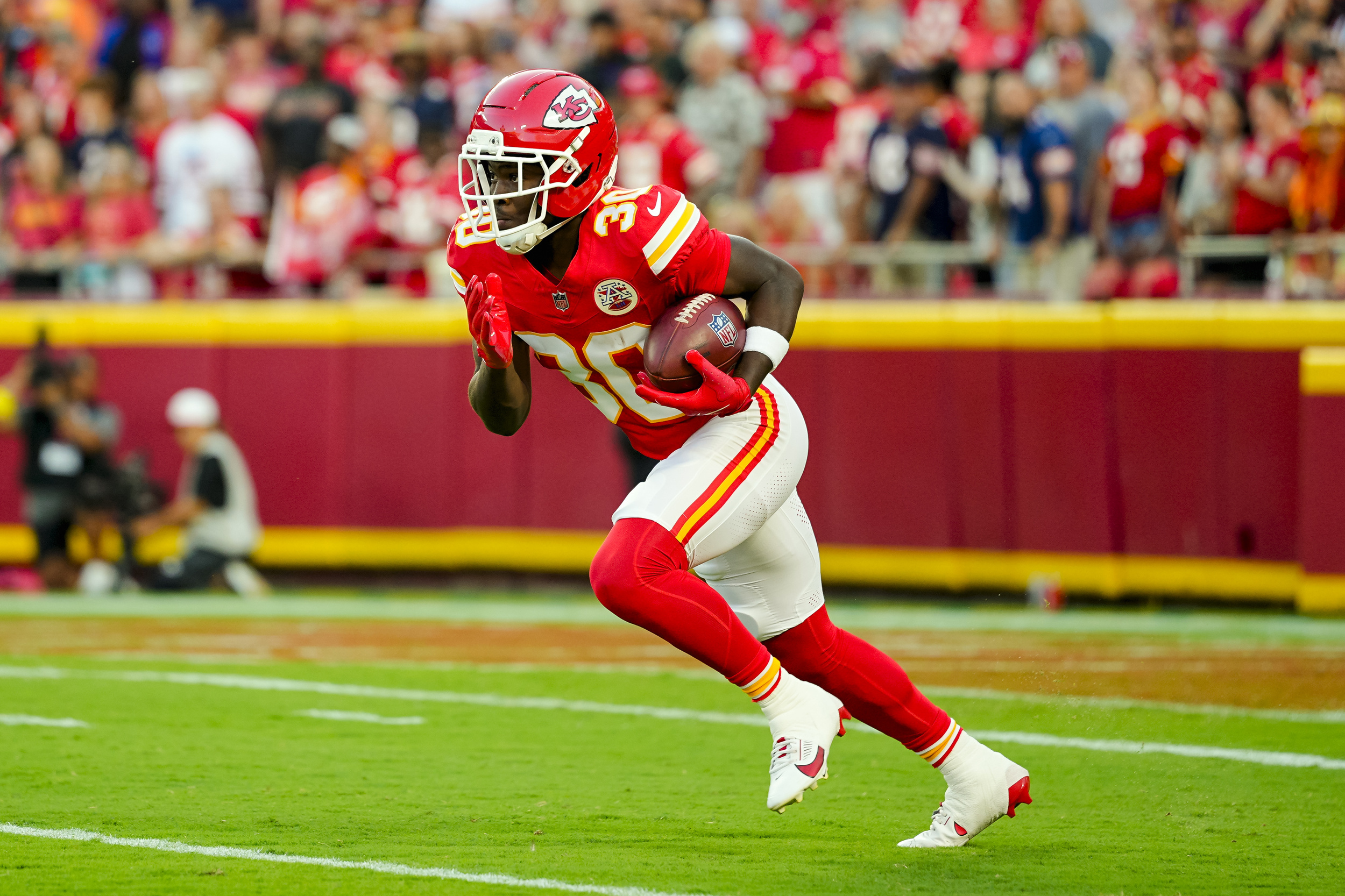 Brashard Smith could become major factor for Chiefs on 'MNF' against ...
