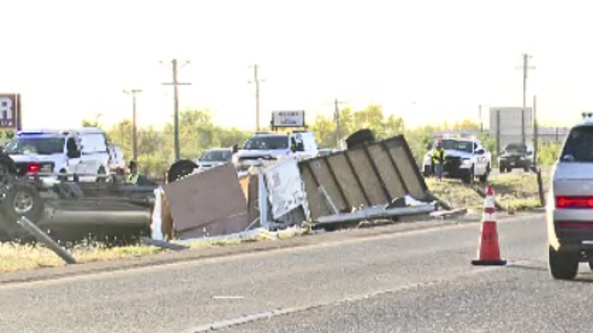 Deadly crash causing major delays in both directions of I-25 near Fountain
