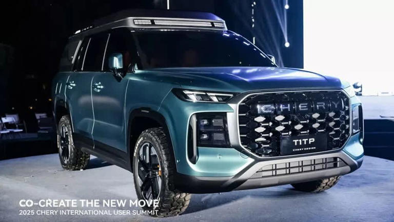 Bonkers new Chinese ute