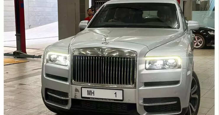 Mukesh and Nita Ambani purchased India’s first bulletproof Rolls-Royce ...