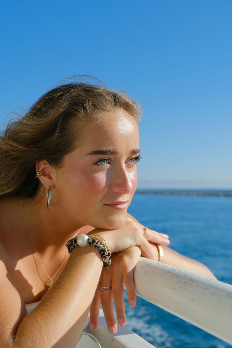 7 Types of Women Who Make a Lasting Psychological Impact on Men