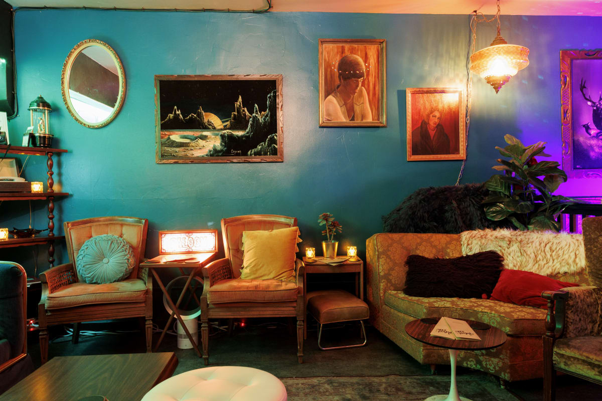 Seattle’s coziest bars
