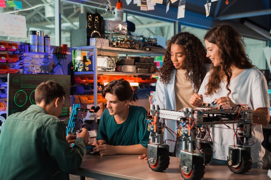Roanoke County students to get hands-on with new GO TEC career labs