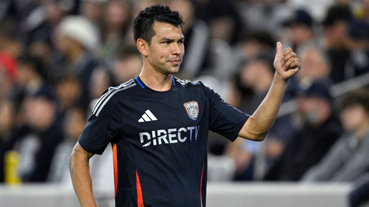 'Chucky' Lozano joins LA Galaxy from San Diego on initial loan