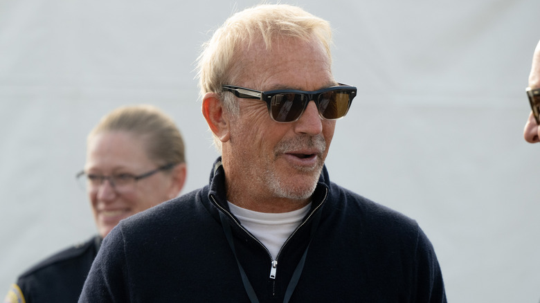 Kevin Costner không hài lòng về danh tiếng bị ảnh hưởng của mình (và có một cách đối phó khá kỳ lạ).