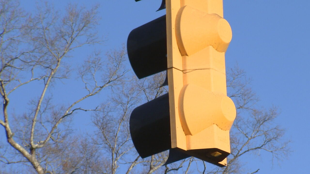 Charlotte City Council to greenlight traffic signal upgrades