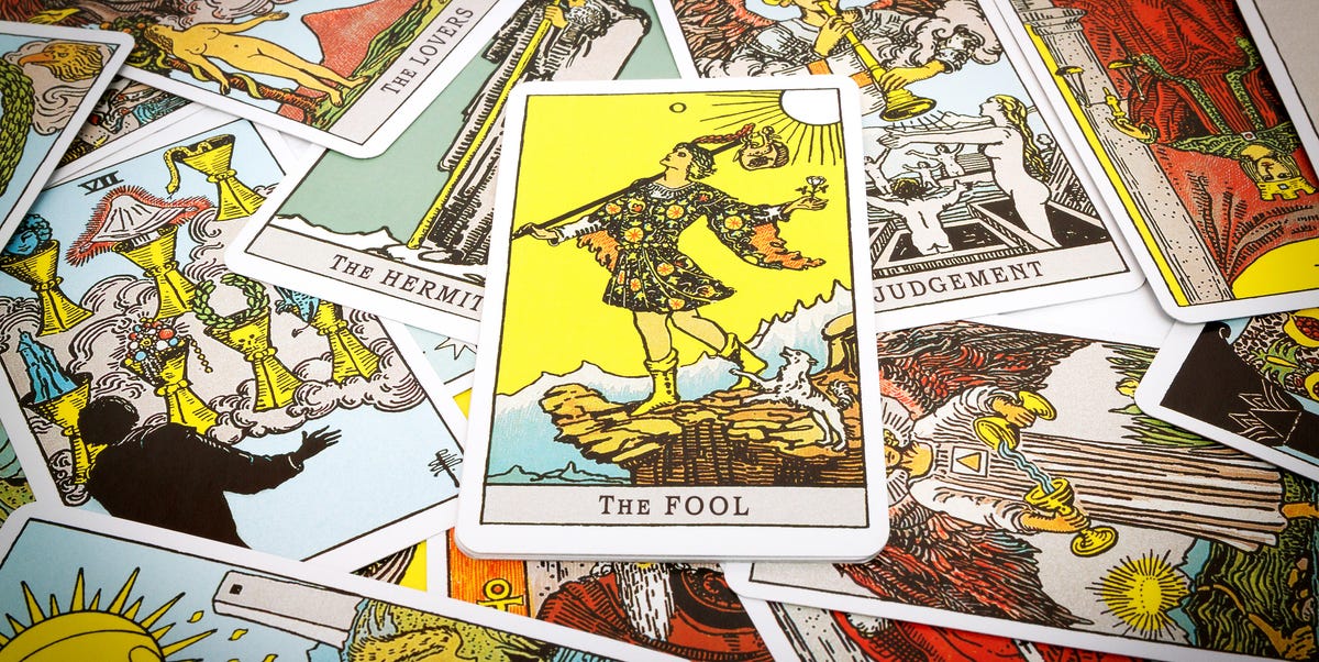 Your Beginner's Guide to Reading Tarot Cards