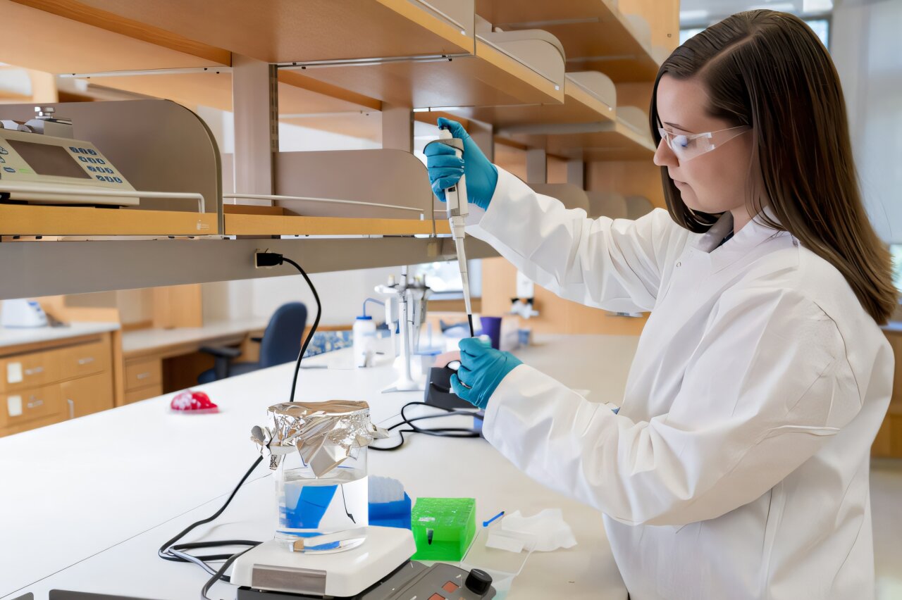 Engineers create bioelectronic hydrogels to monitor activity in the body