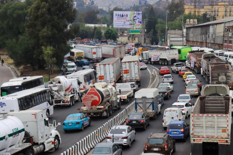 Estas son las 9 carreteras y autopistas bloqueadas hoy viernes 13 de ...
