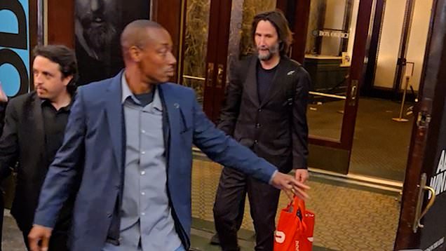 Keanu Reeves steps out following nightmare incident with obsessed fan |  Watch