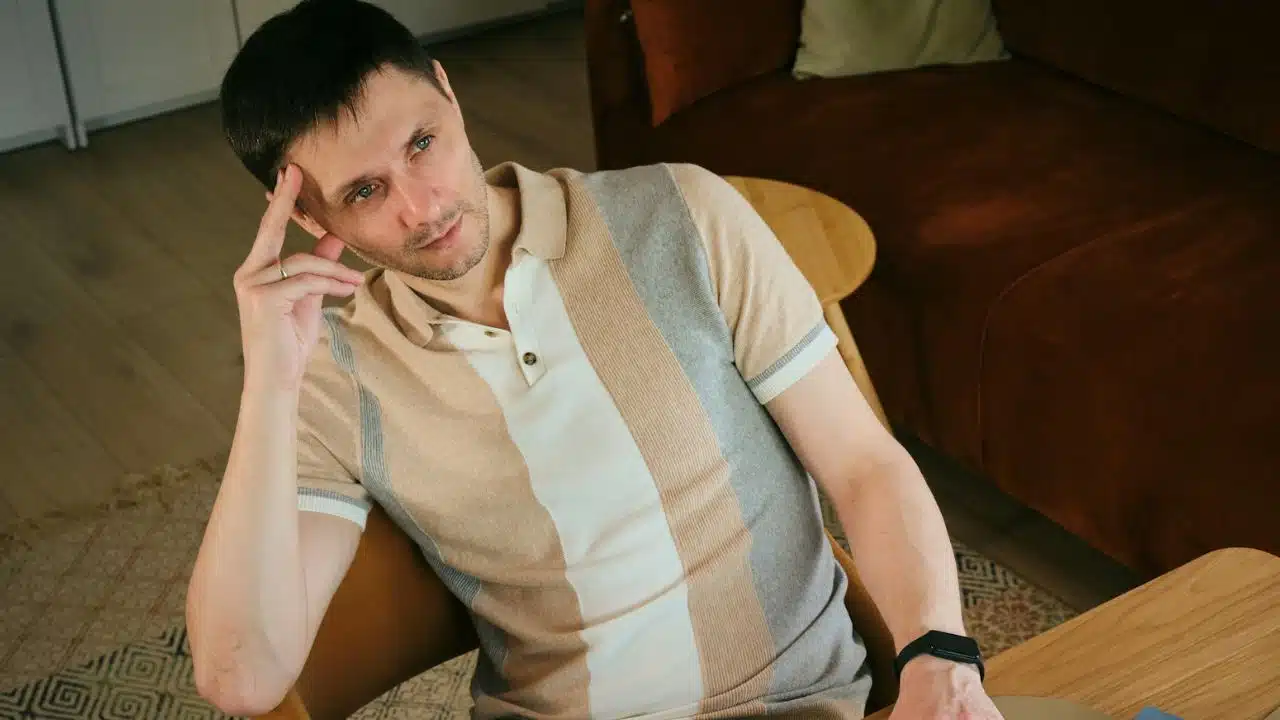 17 Times Men Realized ‘Nothing I Do Is Ever Right’