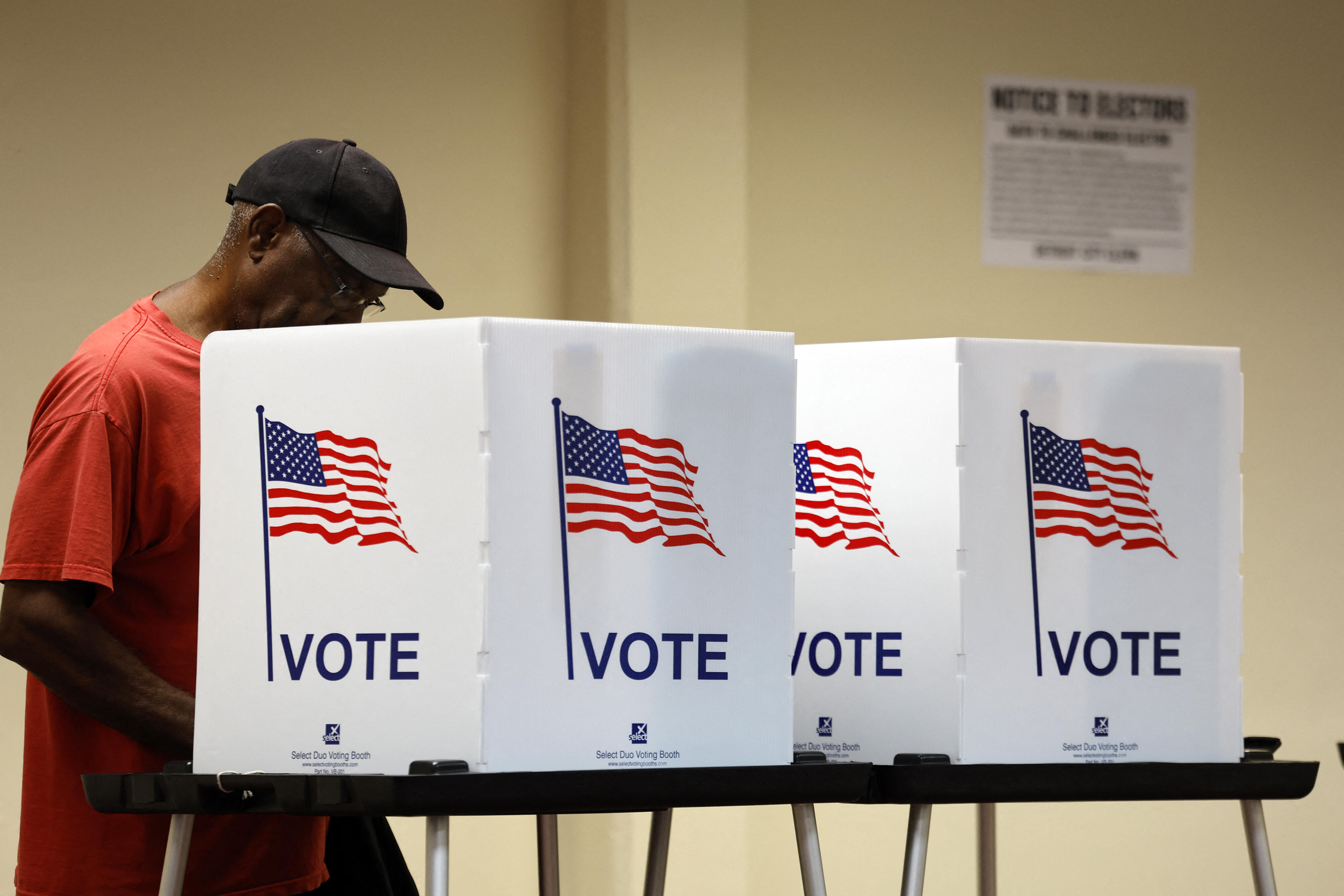 Negative political ads surge ahead of the general election
