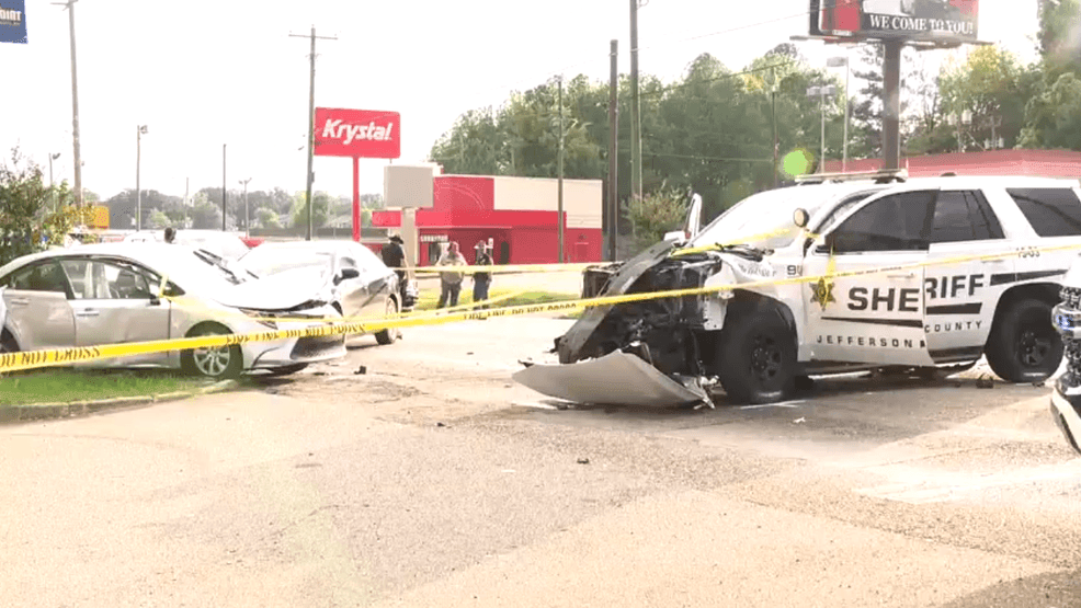 Jefferson County deputy charged with assault, on leave after crash in ...