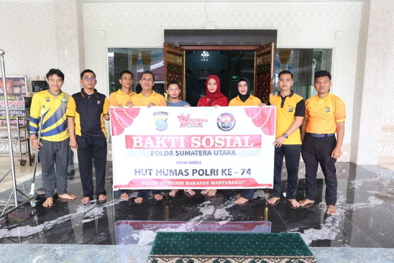 HUT Humas Polri Ke-74, Bidhumas Polda SU Gelar Bakti Sosial Religi