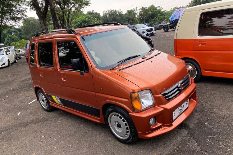 Restorasi Karimun: Mobil Kotak Ikonik dengan Suku Cadang OEM Jepang