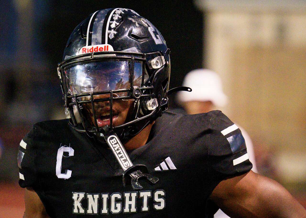 Hatton, Steele explode in second quarter to defeat San Marcos