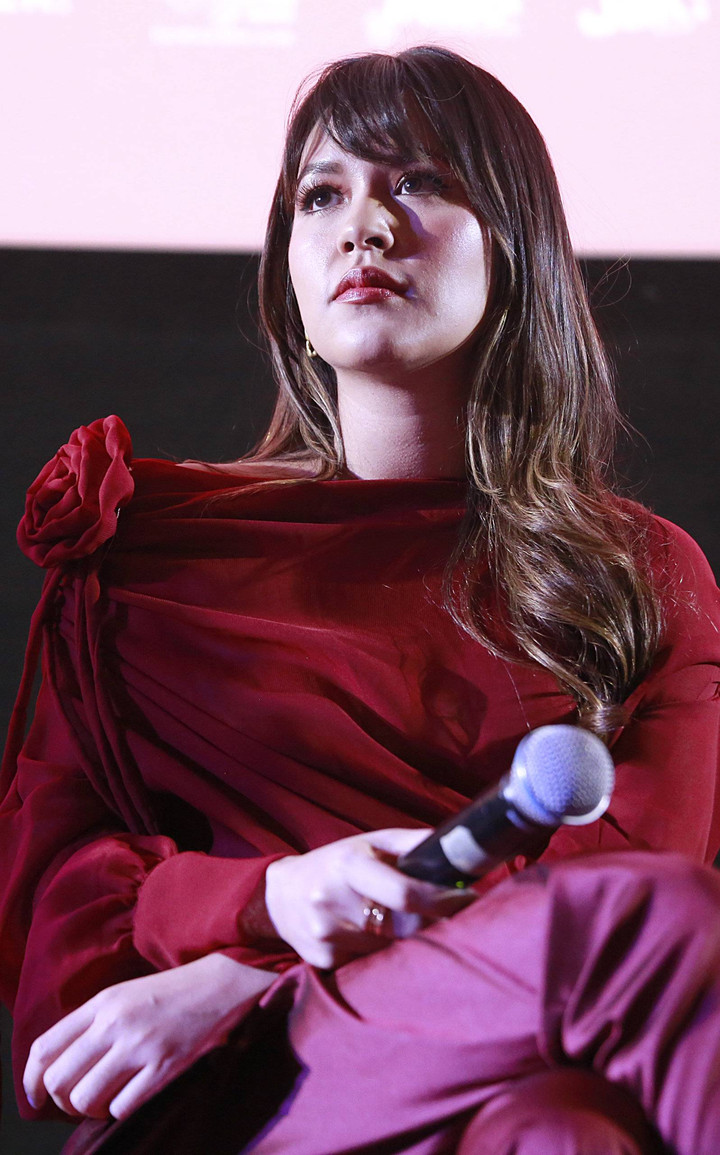 Lagu Galau di Album Baru Raisa, Ambivert: Berpindah Hati hingga Terserah