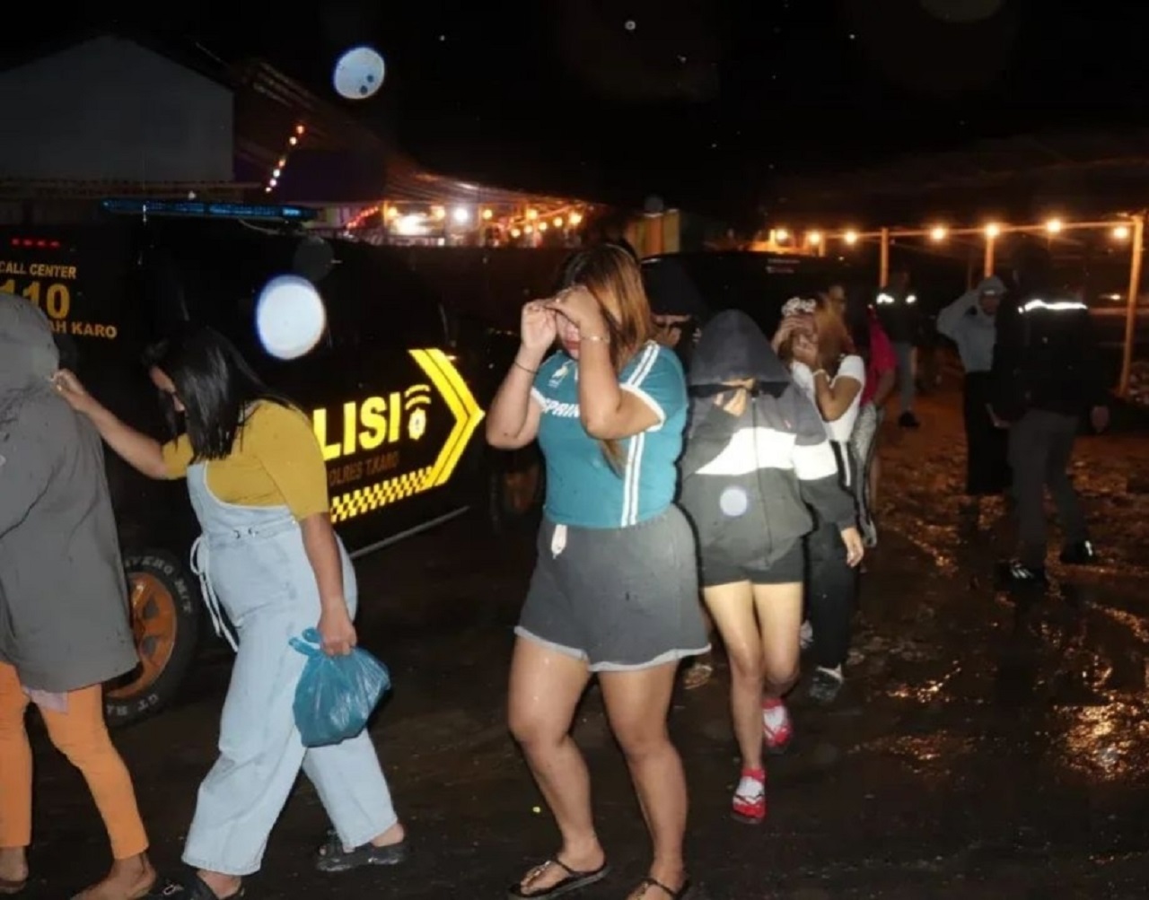 Polisi Tangkap 23 Orang di Cafe Terlarang