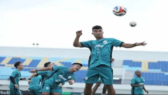 Persela Lamongan vs PSS Sleman: Laga Panas Pemuncak dan Tuan Rumah yang Ganas