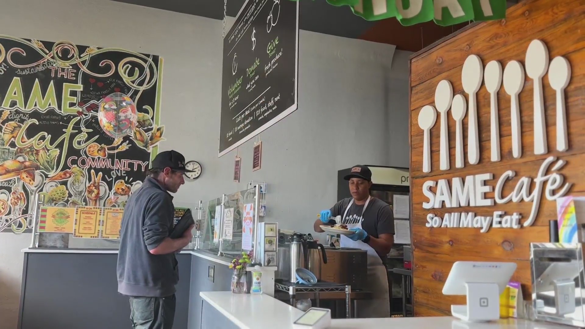 Colorado cafe preps to help customers in need as SNAP cutoff looms
