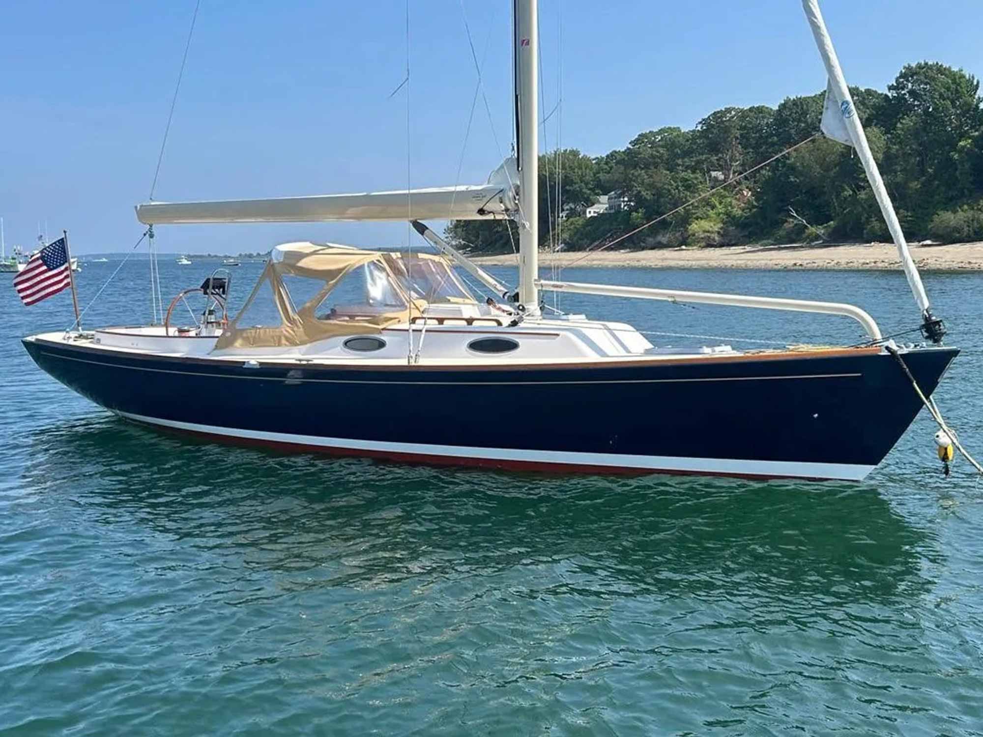 Used Boats We Love: 2011 Alerion Express 33