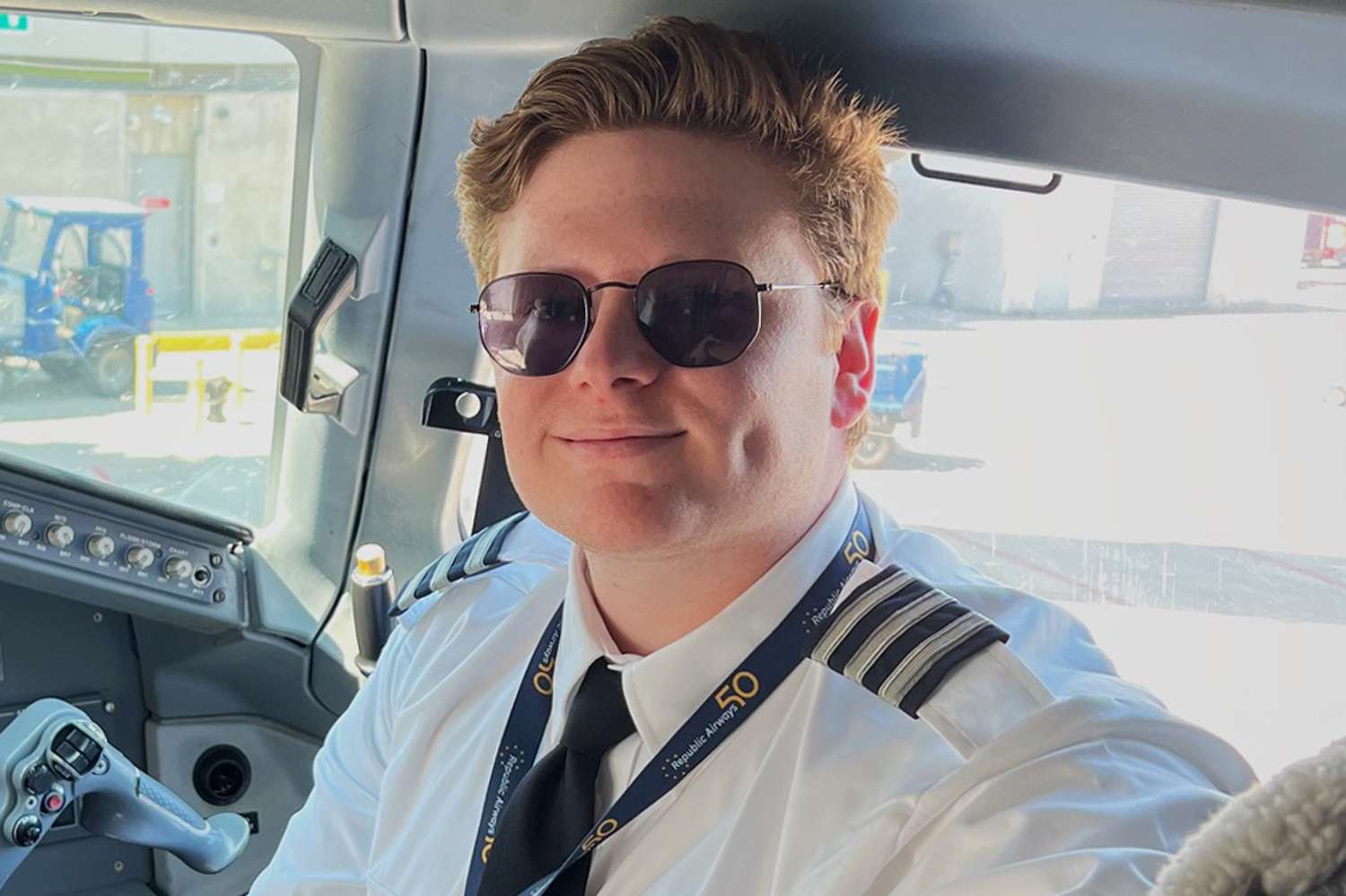 Trying to Avoid Holiday Flight Delays? Here's What 1 Pilot Says You ...