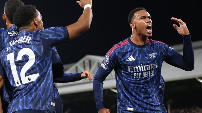 Prediksi Skor Bournemouth vs Arsenal: Head-to-Head dan Statistik Liga Inggris