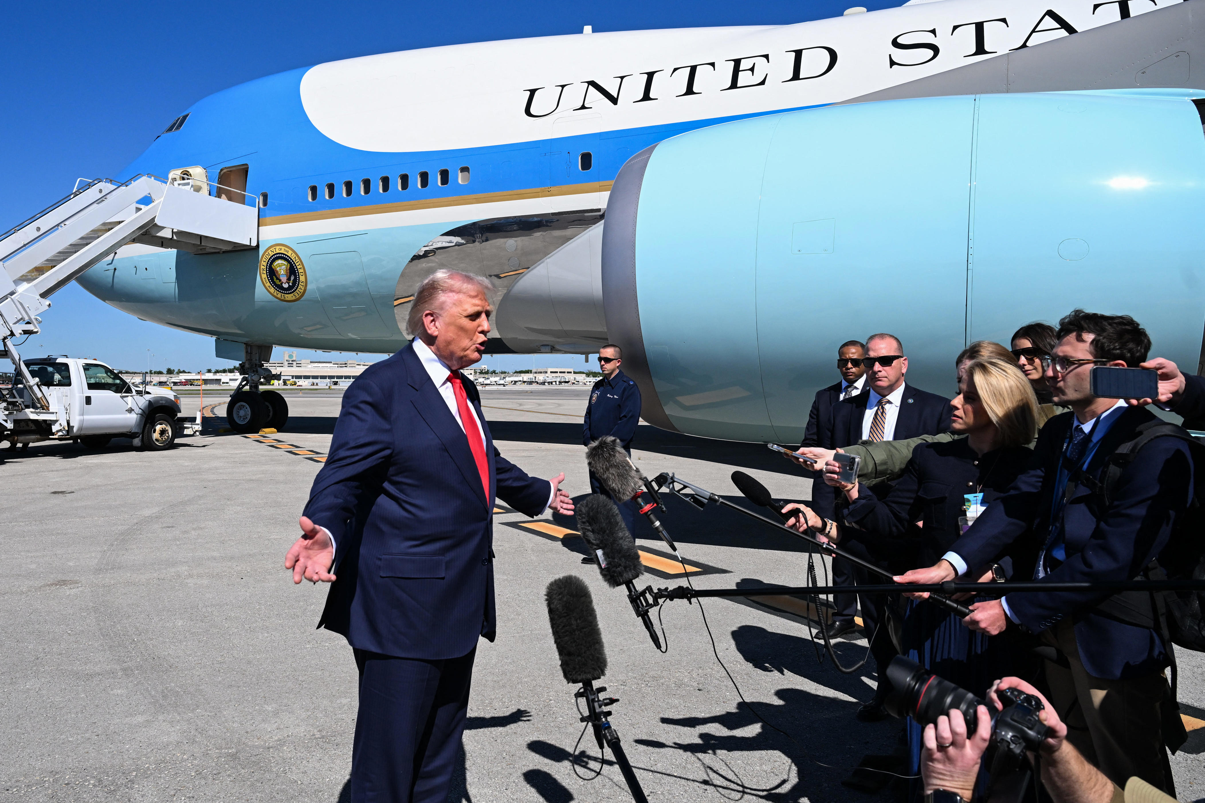 Trump to attend Mar-a-Lago MAGA Inc. event; Palm Beach billionaires ...