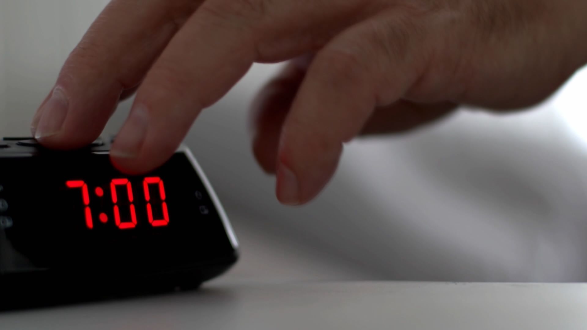 Daylight saving time: Is the clock change messing with your ability to ...