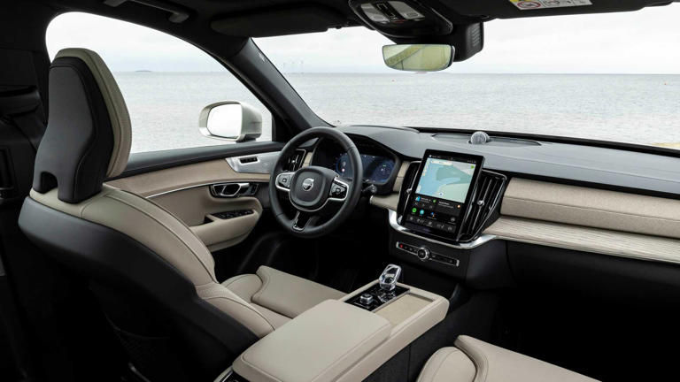 Volvo's 400-HP plug-in hybrid SUV is cheaper than a new Honda CR-V