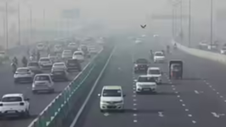 Delhi pollution: Ban enforced on non-Delhi BS-III goods vehicles ...