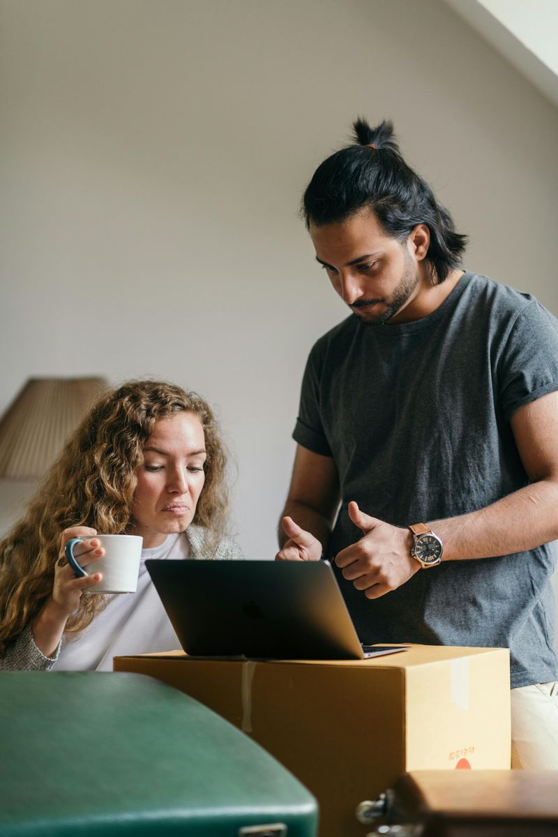 11 Signs Your Relationship Is More About Power Than Love