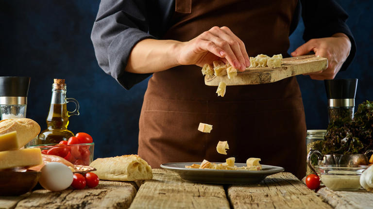 Here's Why Texas Roadhouse Croutons Are So Delicious