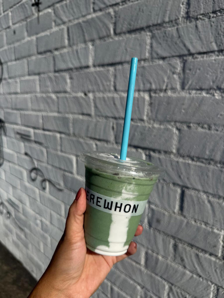 I Tried Erewhon’s New Toothpaste Smoothie So You Don’t Have To (But You ...