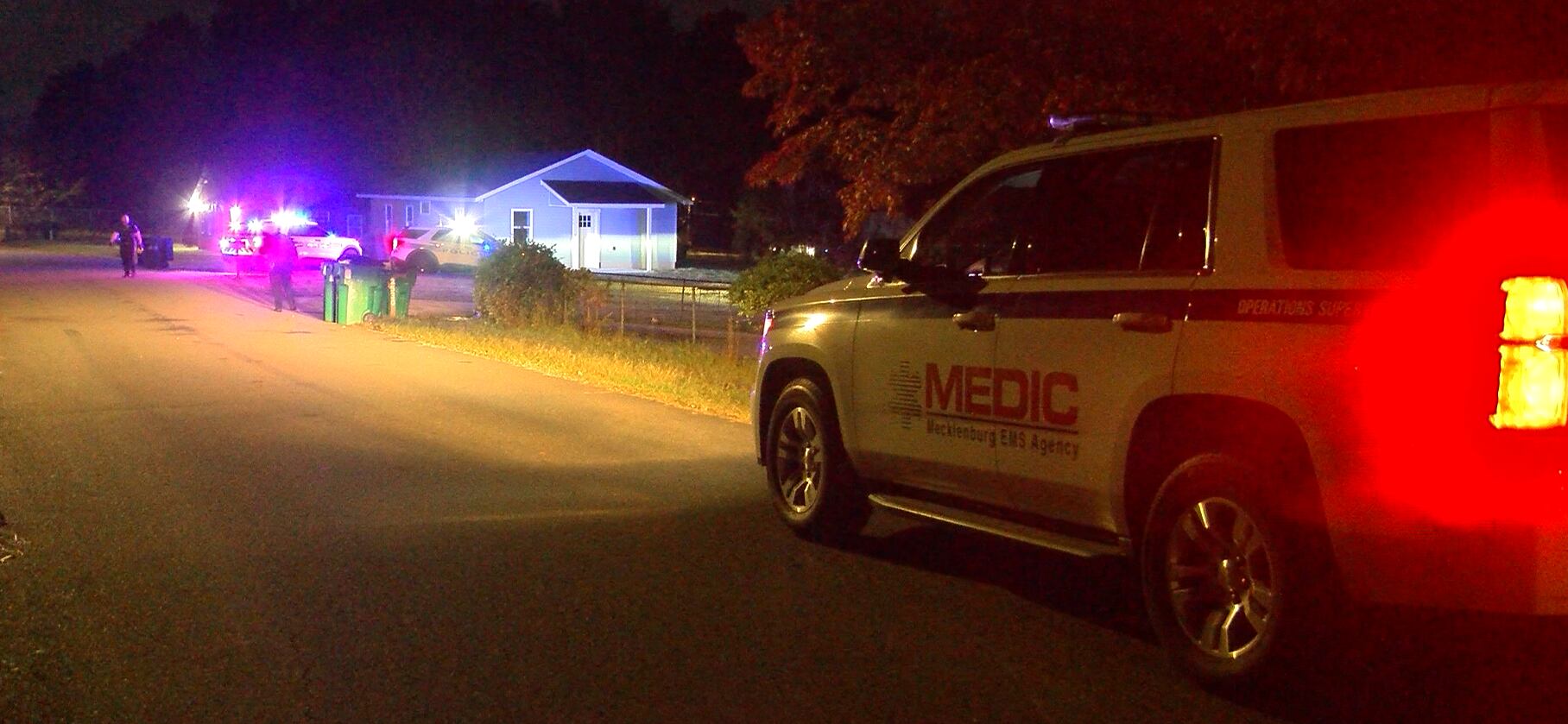 One person hurt in north Charlotte shooting, MEDIC says
