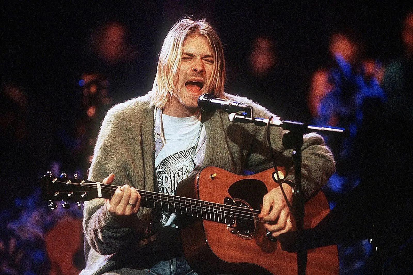 How Nirvana’s ‘MTV Unplugged’ Helped Fans Grieve Kurt Cobain