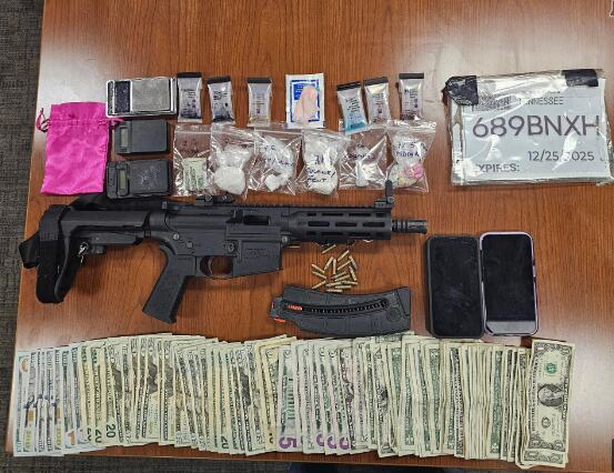 Convicted felon arrested after police say they found him driving a ...