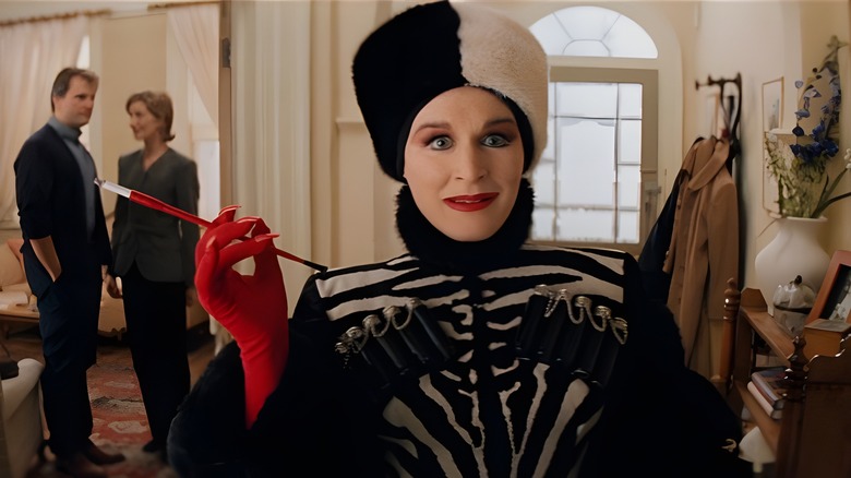 Who Plays Cruella De Vil In The '90s 101 Dalmatians & What Was Her MCU ...