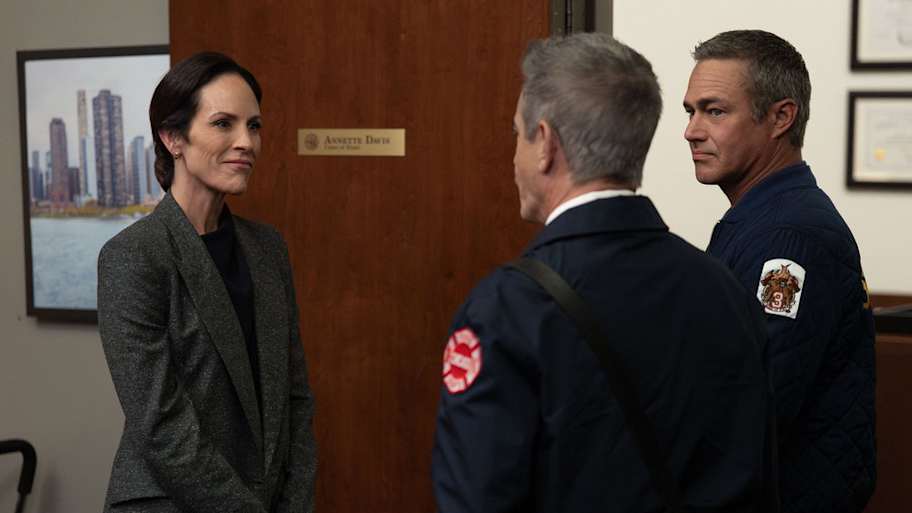 CHICAGO FIRE -- "Broken Things" Episode 1406 -- Pictured: (l-r) Annabeth Gish as Annette Davis, Dermot Mulroney as Dom Pascal, Taylor Kinney as Kelly Severide, | Photo by: Peter Gordon/NBC