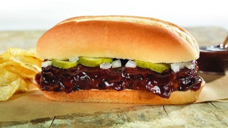 6 Must-Try Food Items At Kwik Trip According To Reddit