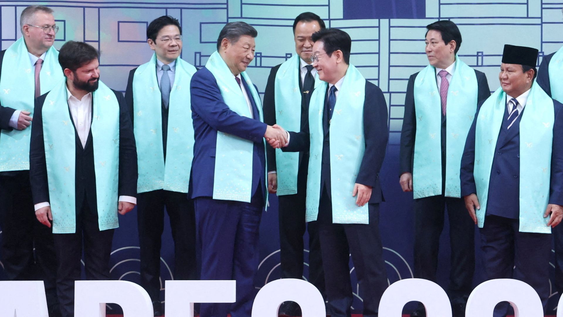 APEC leaders wrap up summit after Trump and Xi reach truce in trade war