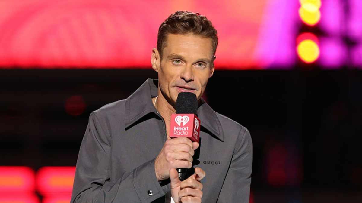 Ryan Seacrest Breaks Down Remembering Late Dad Gary: 'My Best Friend'