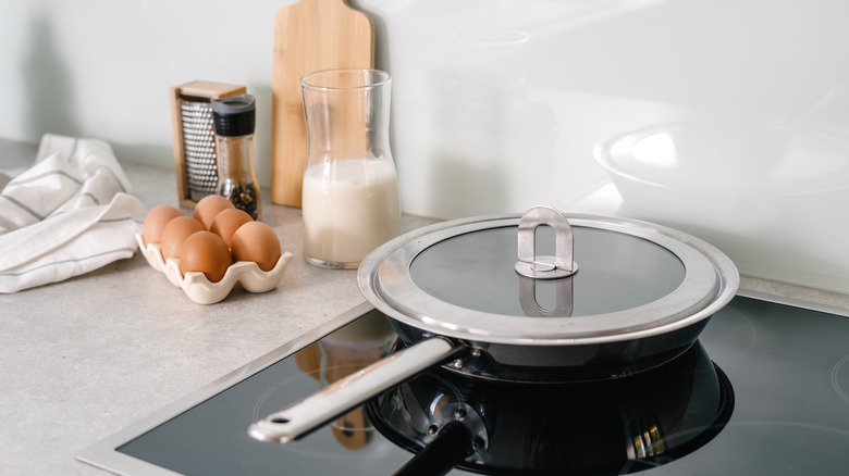 The Best Type Of Pan To Use On A Gas Cooktop