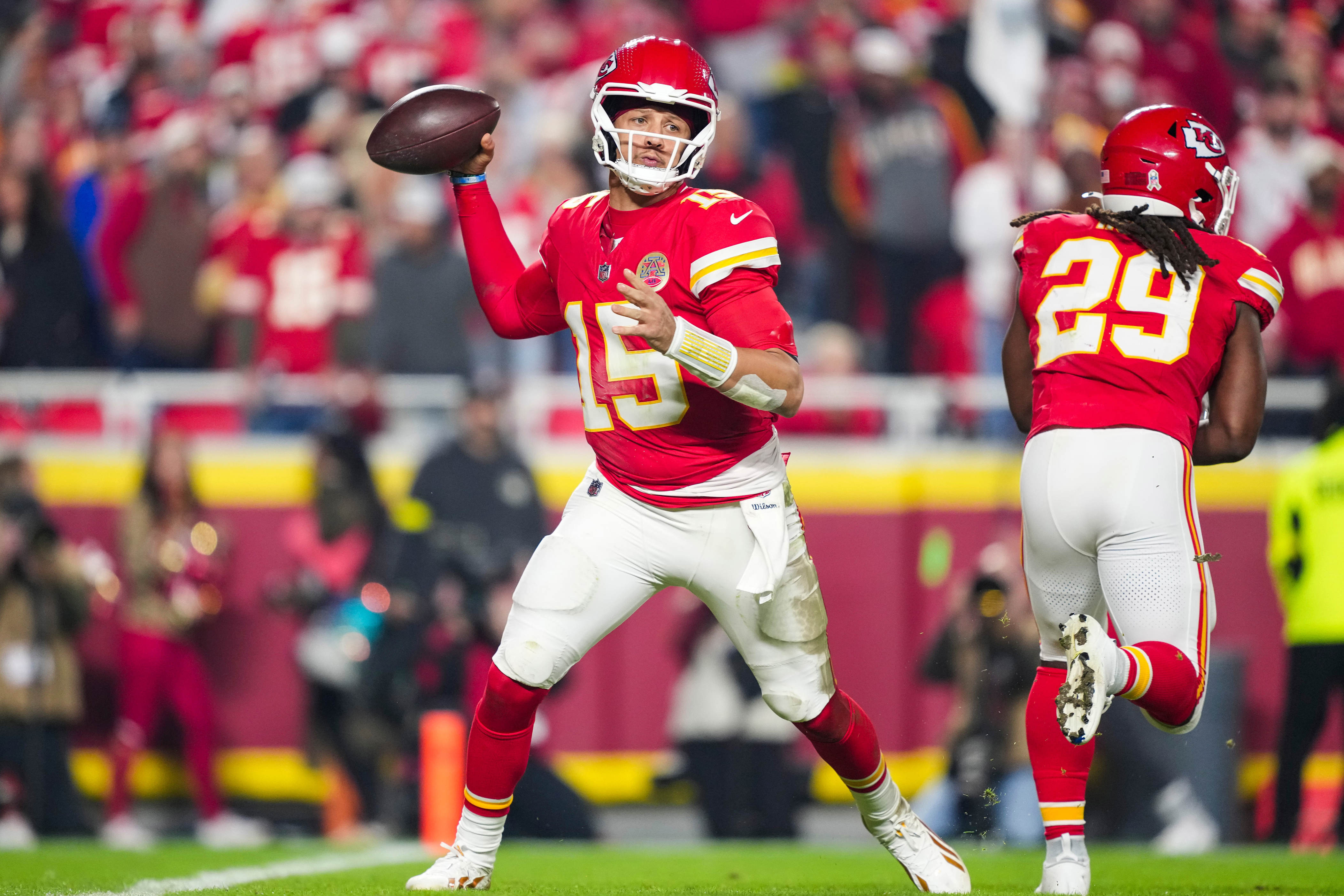 Bet365 Bonus Code WEEK365: Get $200 Bonus For CFB World Series NFL Week 9