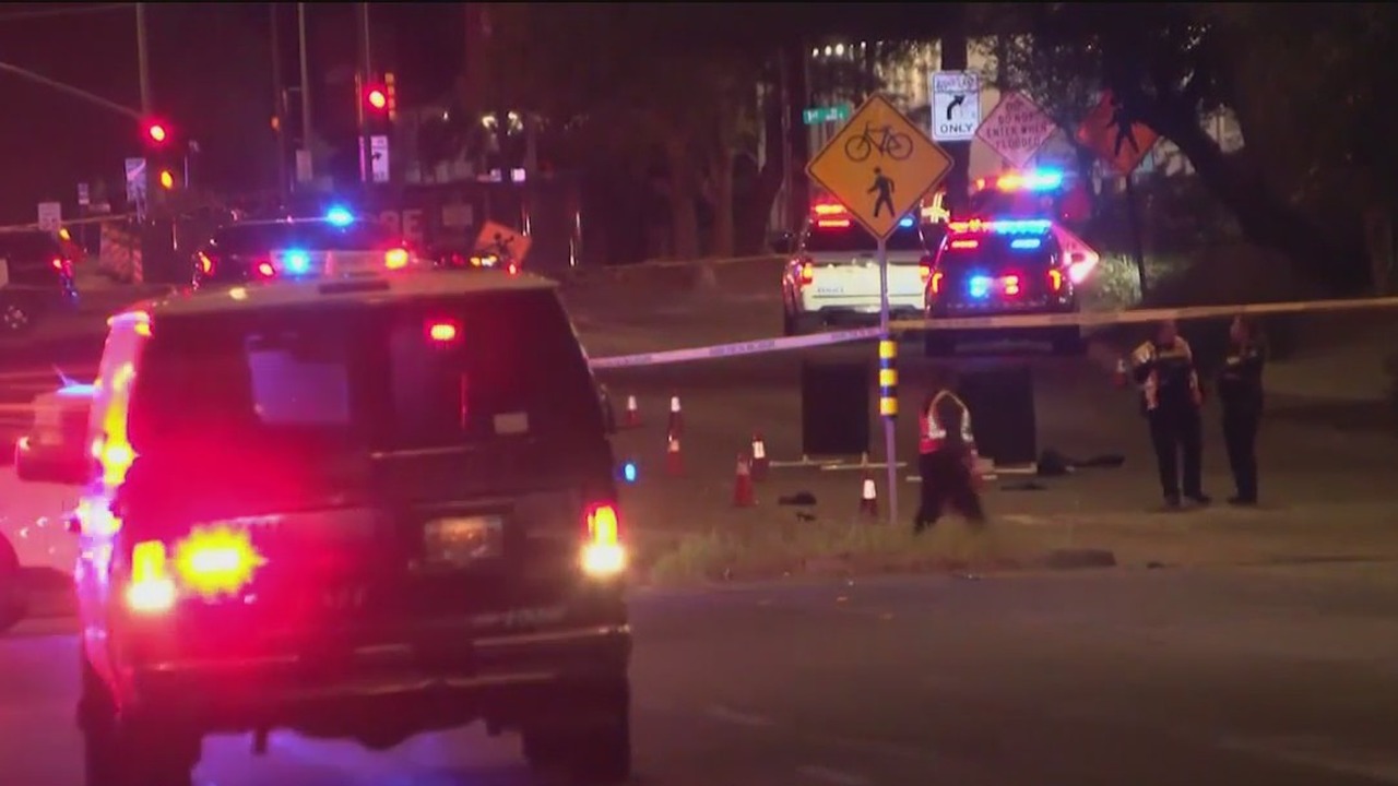 Teen driver facing murder charges after hitting, killing 3 U of A ...