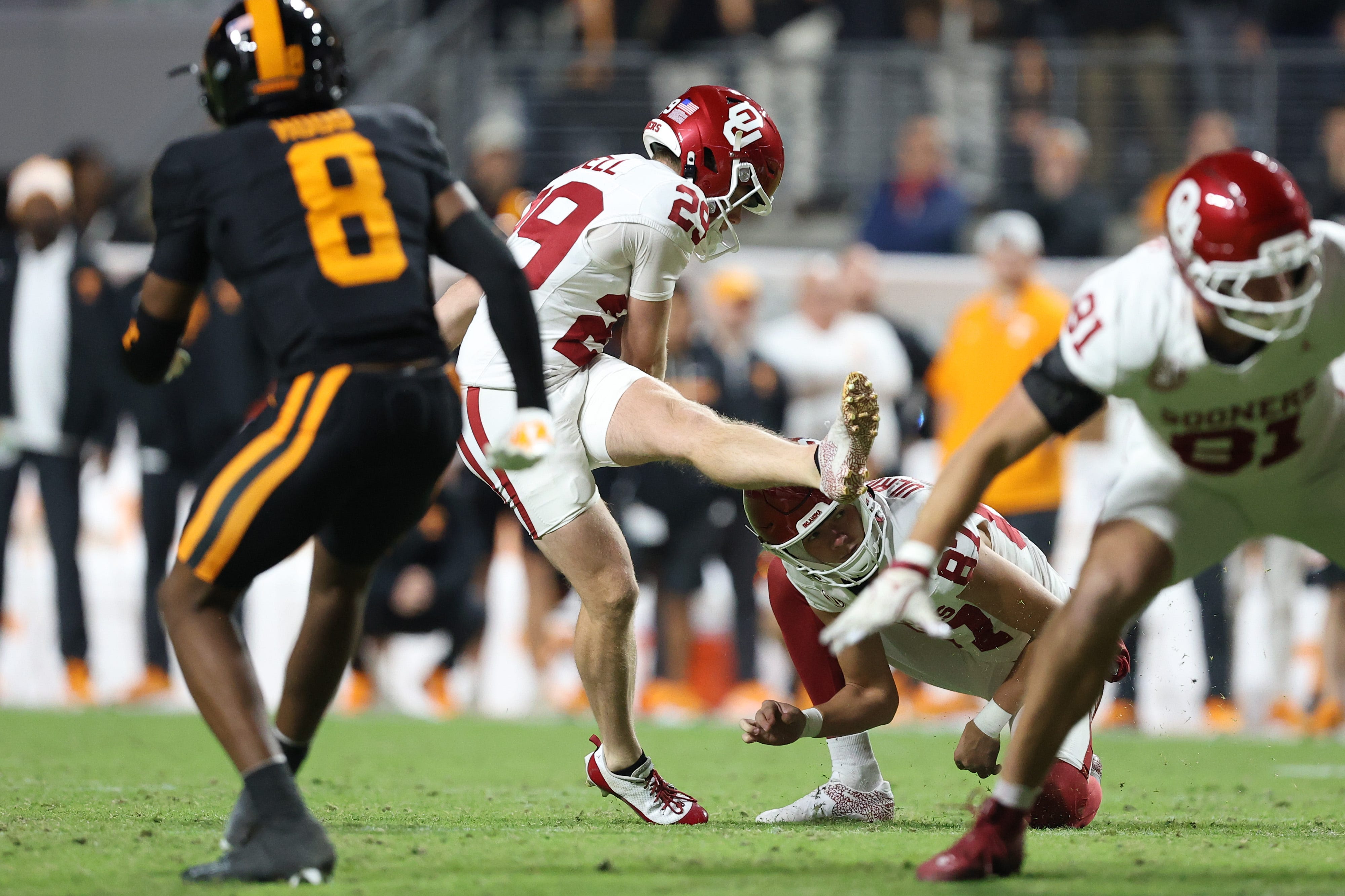 Why football shorts are having a moment, and OU kicker Tate Sandell is ...