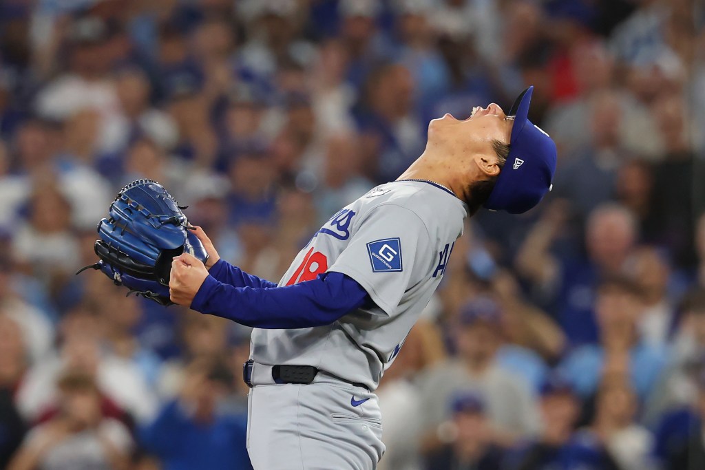 Los Angeles Dodgers Defeat Toronto Blue Jays in Extra Innings Comeback ...
